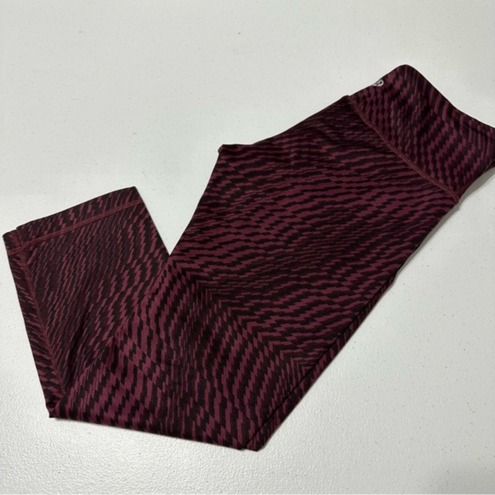 (0079) Lululemon Pants Size 6